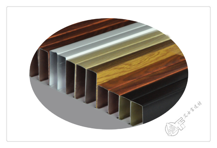 方通、鋁方通